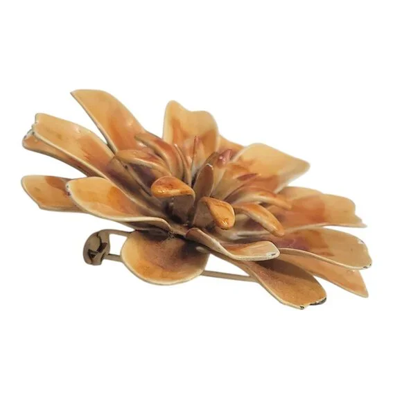 Vintage Enamel Flower Brooch Pin Brown Cream Retro Boho 3D 2.5" 1960s - Picture 6 of 8